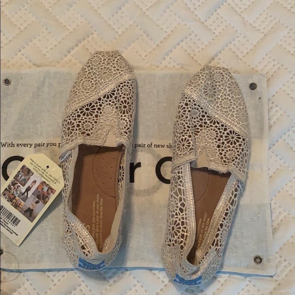 TOMS Natural Morocco Crochet